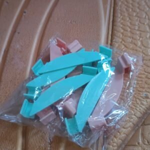 Plastic Stackable Wardrobe Organizer Clips, Core Wardrobe Box Support (8 Pcs Set)